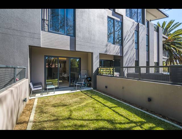 2 BEDROOM APARTMENT TO LET IN ROSEBANK
